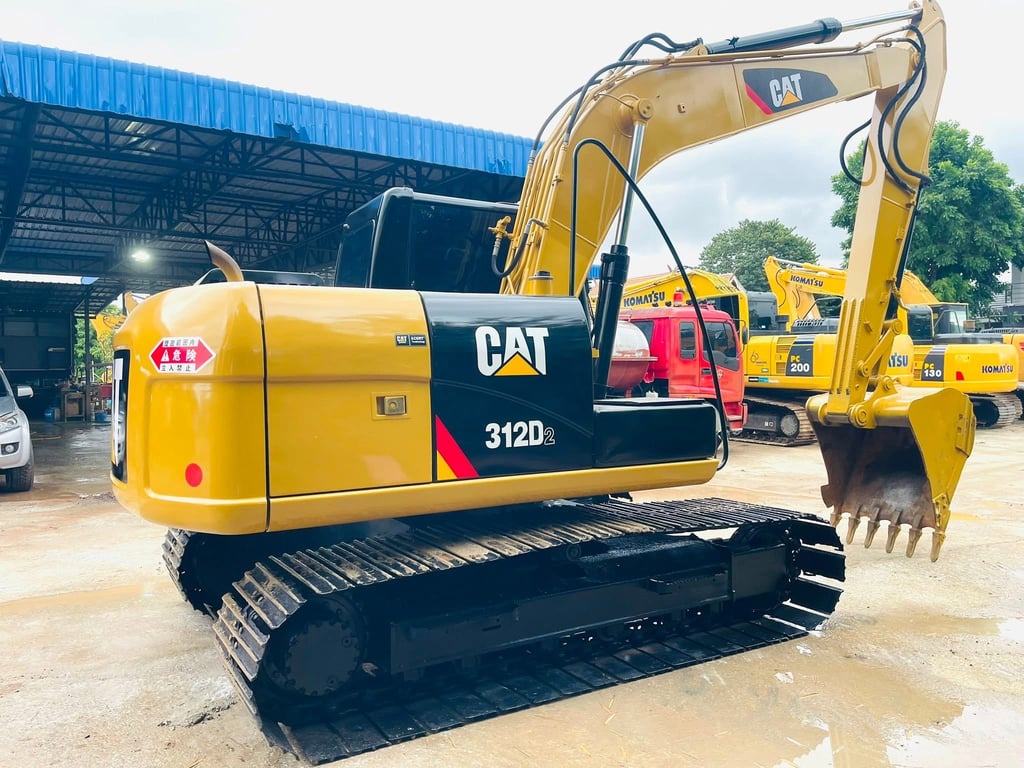 CAT312D2 ไฟฟ้าครบระบบดี เครื่องปั๊มแห้ง โซ่หนาเอวแน่น พร้อมลายแยก