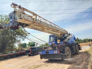 4ล้อเครน TADANO ขนาด 25 ตัน KATO p เซฟตี้ มีบูมกิ๊ฟ 4ล้อเครน TADANO ขนาด 25 ตัน KATO p เซฟตี้ มีบูมกิ๊ฟ