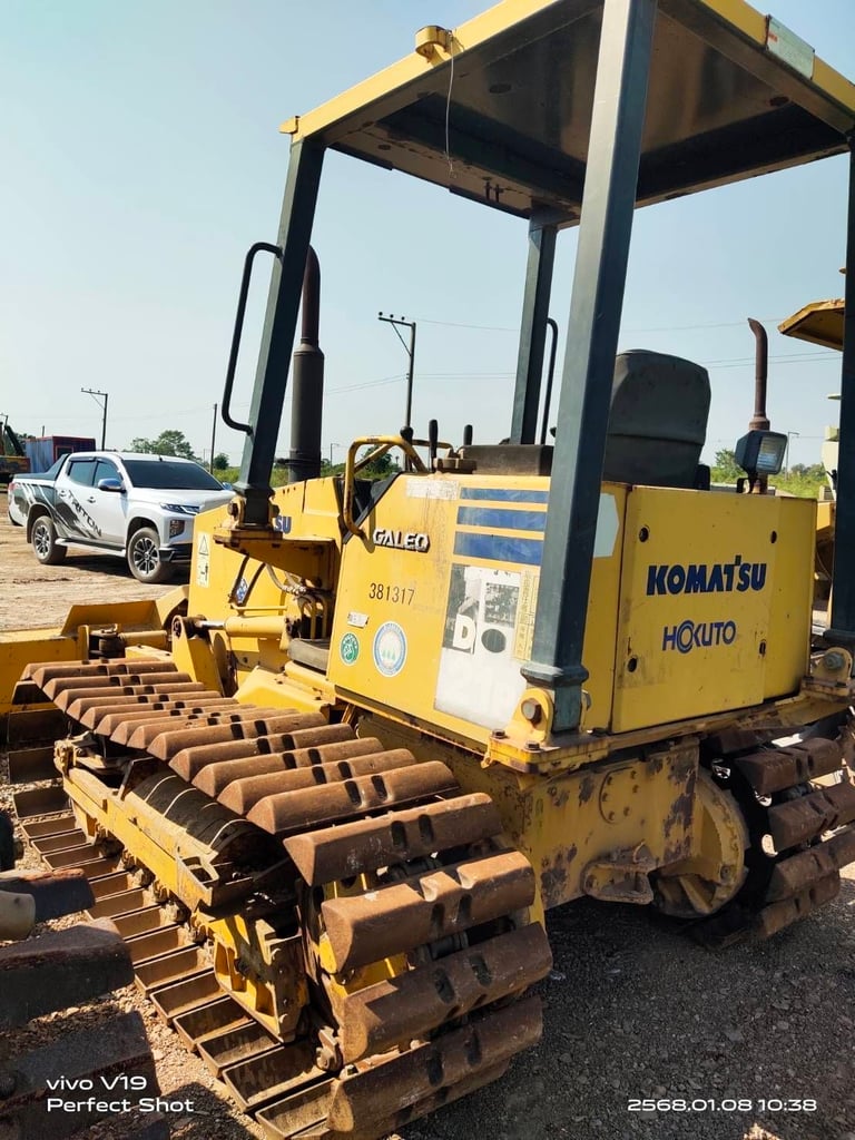  D21P-8 ยังไม่เคยใช้งานในเมีองไทย  ตัวล่าสุด  ( รถเก่านอก ) 