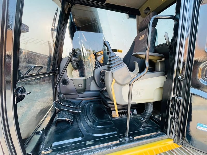 CAT313DGC ชุดจดทะเบียน ไฟฟ้าครบ