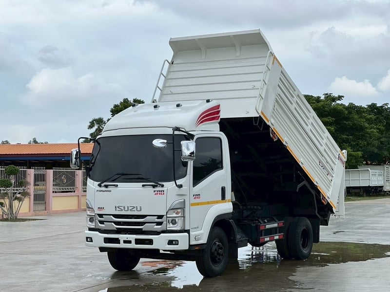 6ล้อดั้มพ์ NEW ISUZU FRR 210 แรง โปรเจ็คเตอร