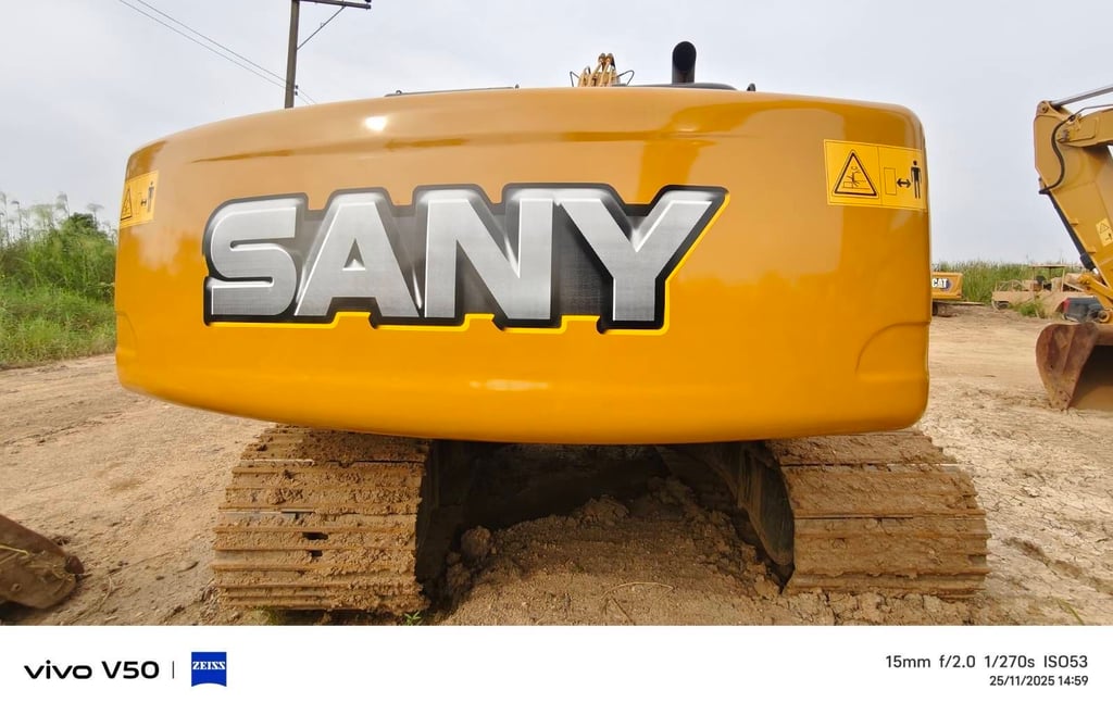 SANNY SY215C เอกสารอินวอย พร้อมทุกระบบ ไมล์ ช.ม 3800 SANNY SY215C เอกสารอินวอย พร้อมทุกระบบ ไมล์ ช.ม 3800