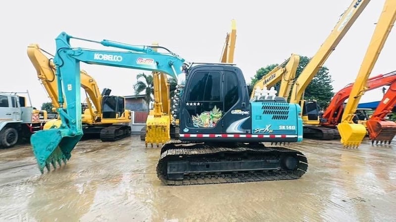 รถแบคโฮ SK140-8 สุเปอร รถห้างอริยะ