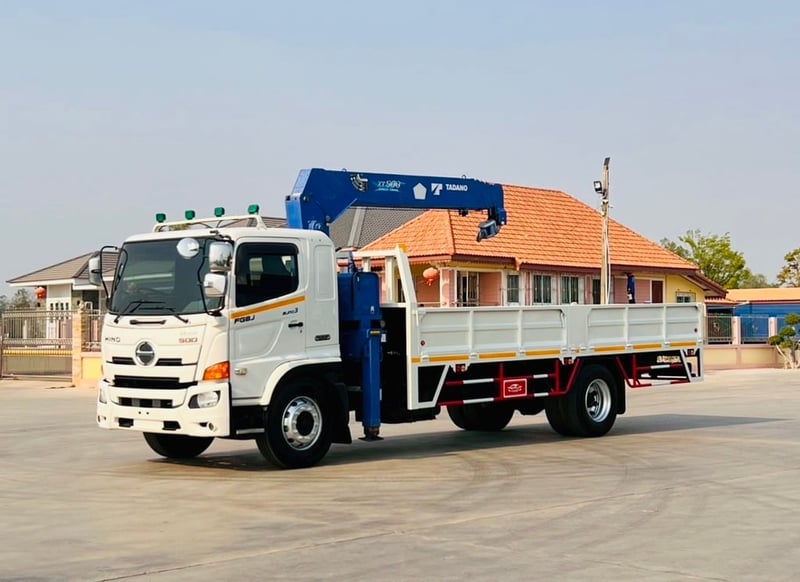 HINO FG8J 240 แรง ติดเครน 5 ตัน เครน 