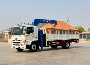 HINO FG8J 240 แรง ติดเครน 5 ตัน