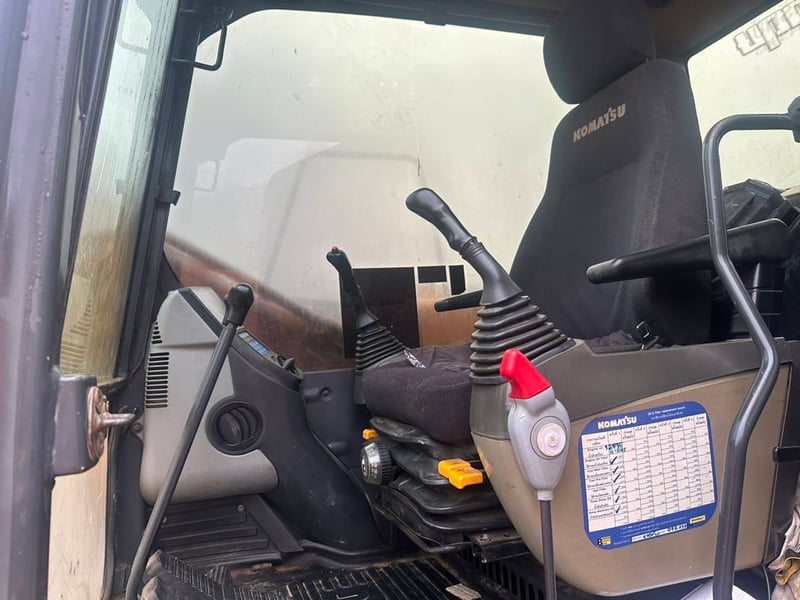 Pc130-8 เล่มทะเบียน Pc130-8 เล่มทะเบียน