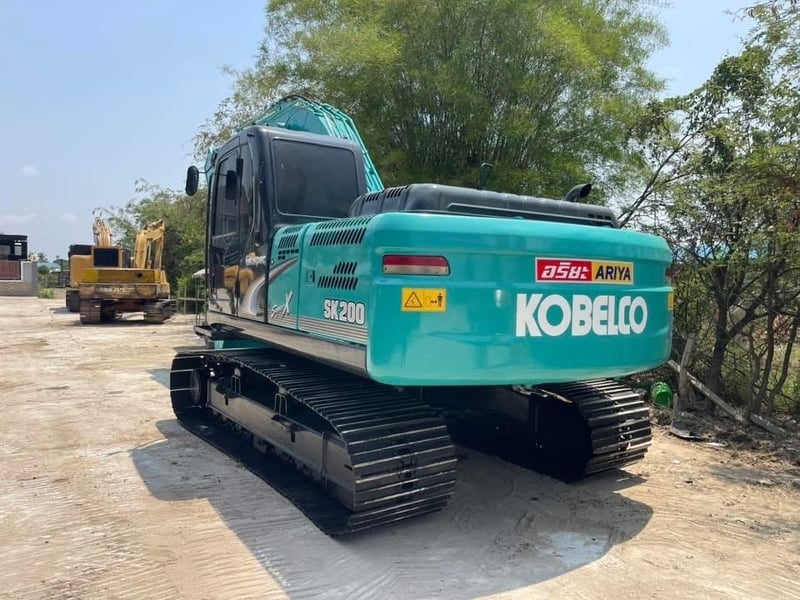 SK200-8YN11 เครื่องปั๊มแห้ง ระบบไว้เร็วแรง 