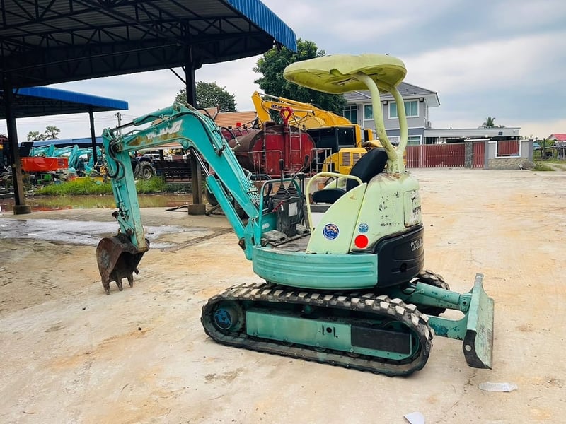 PC200-6 ไฟฟ้าครบ คันเร่งออโต้ อิฐ