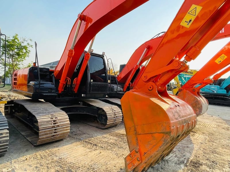 ZX200-5G เล่มทะเบียน ระบบดี ไฟฟ้าครบ 