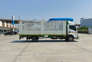 ISUZU FRR 210 ยาว 6.50 เมตร ไมล์ 383,985 กิโล ปี 2559 ISUZU FRR 210 ยาว 6.50 เมตร ไมล์ 383,985 กิโล ปี 2559