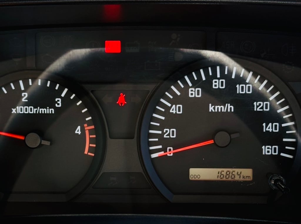 เข้าใหม่❗️ไมล์ 16,864 กิโล❗️ISUZU NMR  130 แรง ปี 2566 ดั้มพ์ 3 คิว 
