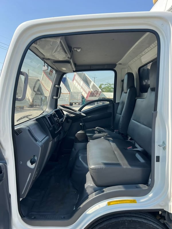 4 ล้อเล็ก❗️ตู้นั่ง 2 แถว❗️ ISUZU NLR 130 ไมล์ 65,748