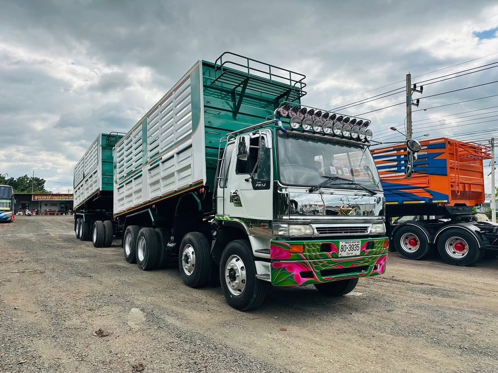 HINO 260 ปี 2546 เครื่อง.JO8C พ่วงแม่ลูกดั้มพ์เกษตร HINO 260 ปี 2546 เครื่อง.JO8C พ่วงแม่ลูกดั้มพ์เกษตร