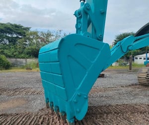 Kobelco  SK140LC-11. ไมล์ ช.ม 8000