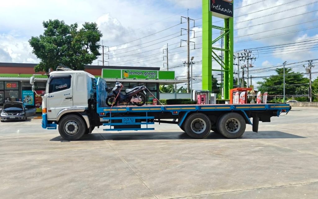 ไมล์ 7 หมื่นกว่า❗️HINO FL8J 260 เเรง  กะบะพื้นเรียบ 7.45 เมตร ปี 2566