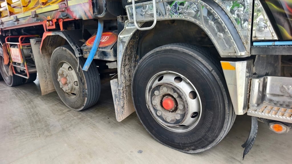 ISUZU FYH 360 พ่วงแม่ลูกดั้มพ์เกษตร แม่-ลูก ยาว 7 เมตร ปี 2557 ISUZU FYH 360 พ่วงแม่ลูกดั้มพ์เกษตร แม่-ลูก ยาว 7 เมตร ปี 2557