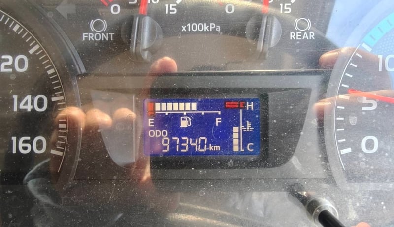 ไมล์ 9 หมื่นกว่า❗️HINO FL8J 260 แรง  กะบะพื้นเรียบยาย 7.45 เมตร ปี 2566