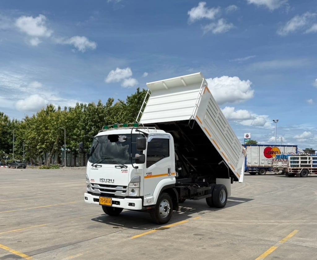 เข้าใหม่❗️ไมล์ 24,069 กิโล❗️NEW ISUZU FRR 210 แรง ปี2567 ดั้มพ์สามมิตร 5 คิว