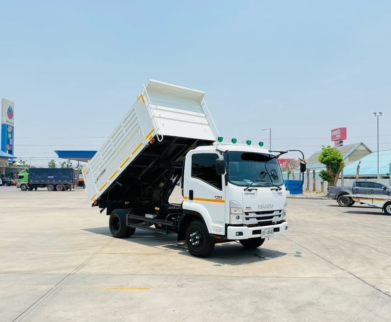 ISUZU NEW FRR 210 MT 6ล้อดั้มพ์ 5 คิว