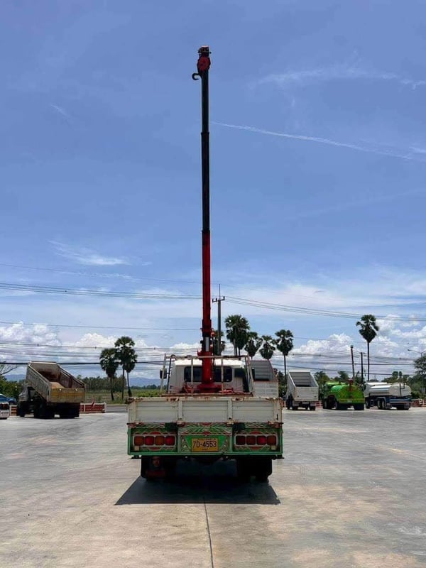 HINO FF1J 210 แรง ติดเครน 5 ตัน
