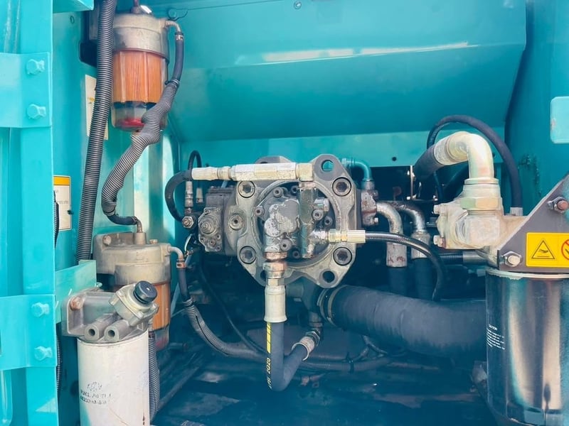 SK200-8XM เล่มทะเบียน เฟรมถาด  เครื่องดี ปั้มแห้งโช่สวย