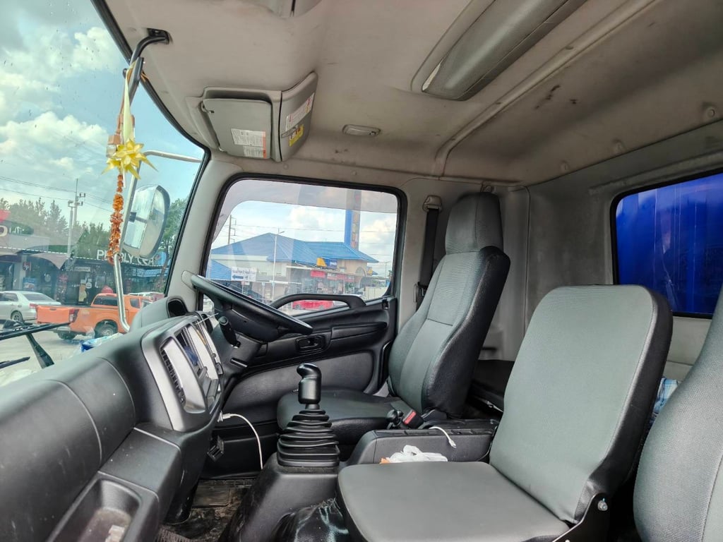 ไมล์ 72,897 กิโล❗️HINO FL8L 260 เเรง ตู้เเห้ง 10 บาน