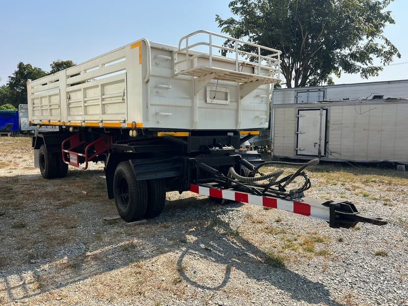 ขายลูกพ่วงดั้มพ์ 2 เพลา (สำหรับรถ6ล้อ) ขายลูกพ่วงดั้มพ์ 2 เพลา (สำหรับรถ6ล้อ)