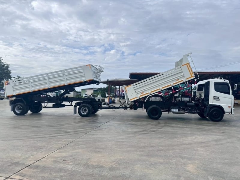 ไมล์ หลักหมื่น❗️HINO FC 9J 210 ปี 2566  พ่วงแม่ลูกดั้มพ์