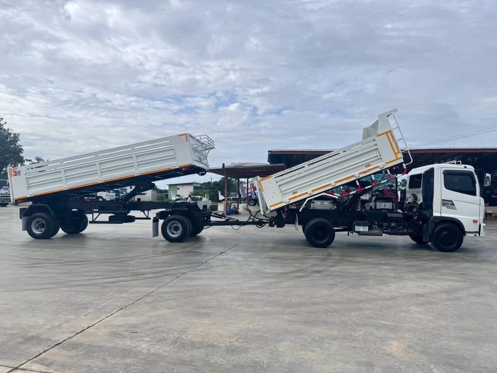 ไมล์  หมื่นกว่า❗️HINO FC9J 210 พ่วงแม่ลูก ดั้มพ์
