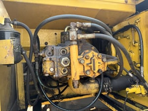 PC200-6 บูมยาว 14 เมตร มีบูมสั้นให้ด้วย 