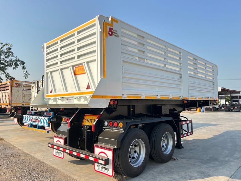 เข้าใหม่❗️ป้ายแดง❗️ประกัน 3 ปี เซมิดั้ม 2 เพลา