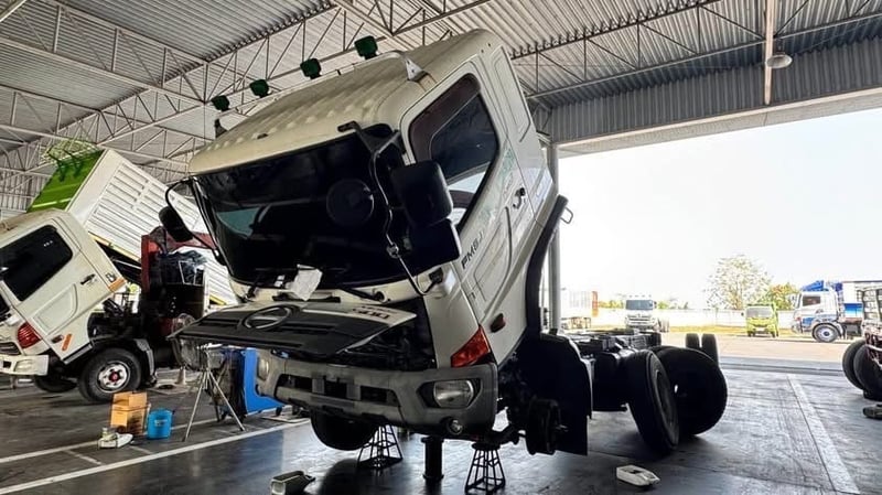 HINO FM8J 260 หัวคัดซี ไมล์น้อย HINO FM8J 260 หัวคัดซี ไมล์น้อย