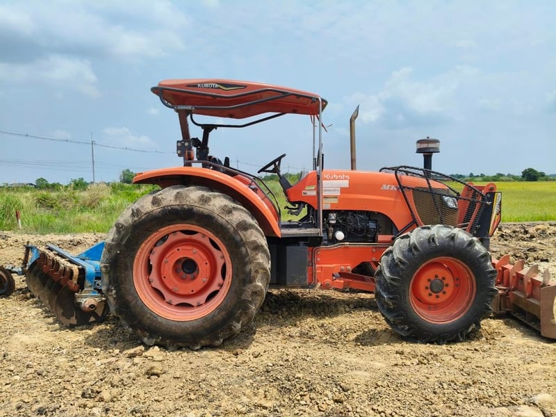 KUBOTA M108s พร้อมใช้งาน KUBOTA M108s พร้อมใช้งาน