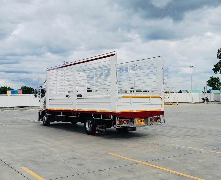 HINO NEW FC9J 175 เเรง ปี 2566 HINO NEW FC9J 175 เเรง ปี 2566