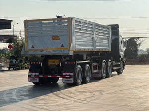 ISUZU GXZ 360 หัวพร้อมหางเซมิดัมพ์สามมิตร