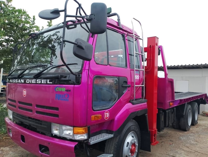 รถ10ล้อท้ายลาด นิสสัน CD450 VN 290 แรงปี 2552  สองเพลา