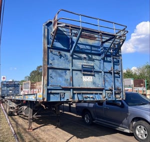 ISUZU 270 ยูโร1 ปี 2545( เครื่องส้ม ) หัวลากพร้อมหางพื้นเรียบ 3 เพลา ISUZU 270 ยูโร1 ปี 2545( เครื่องส้ม ) หัวลากพร้อมหางพื้นเรียบ 3 เพลา