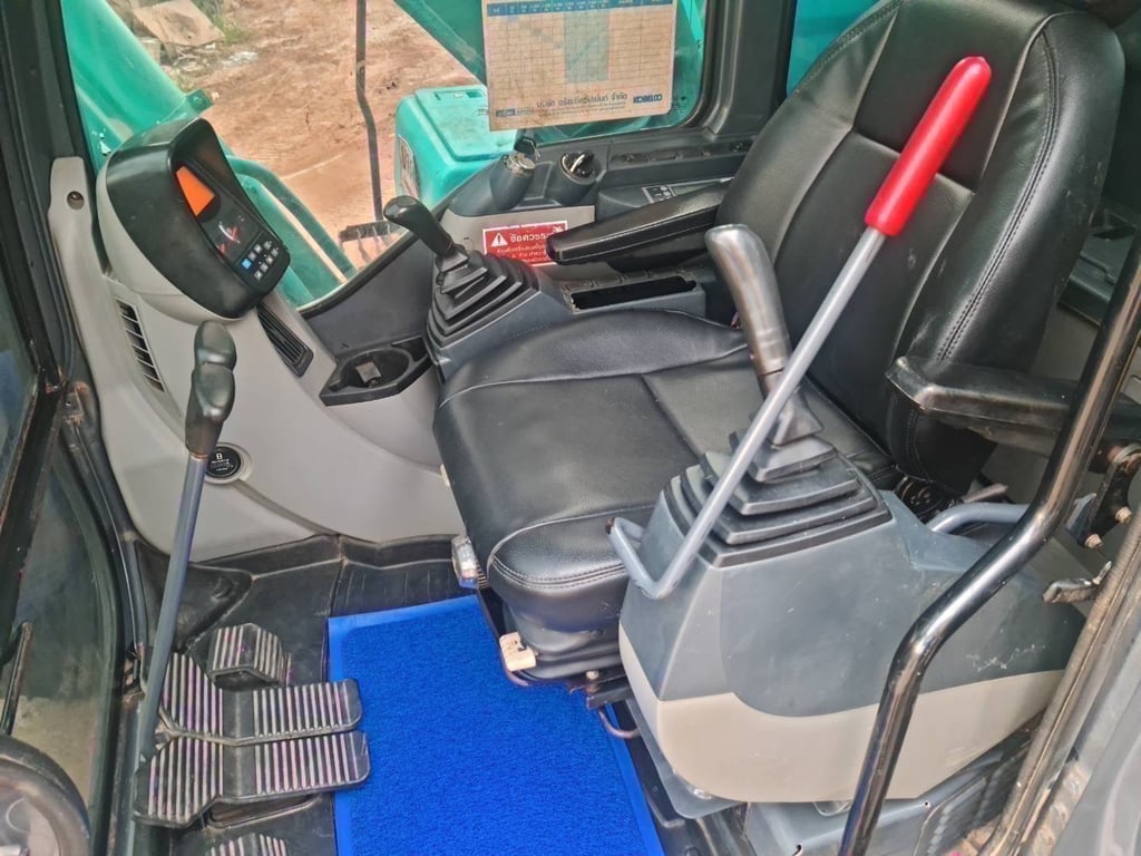 KOBELCO SK200 SUPER XM เล่มทะเบียน เฟรมถาด เครี่องปั้มดี 