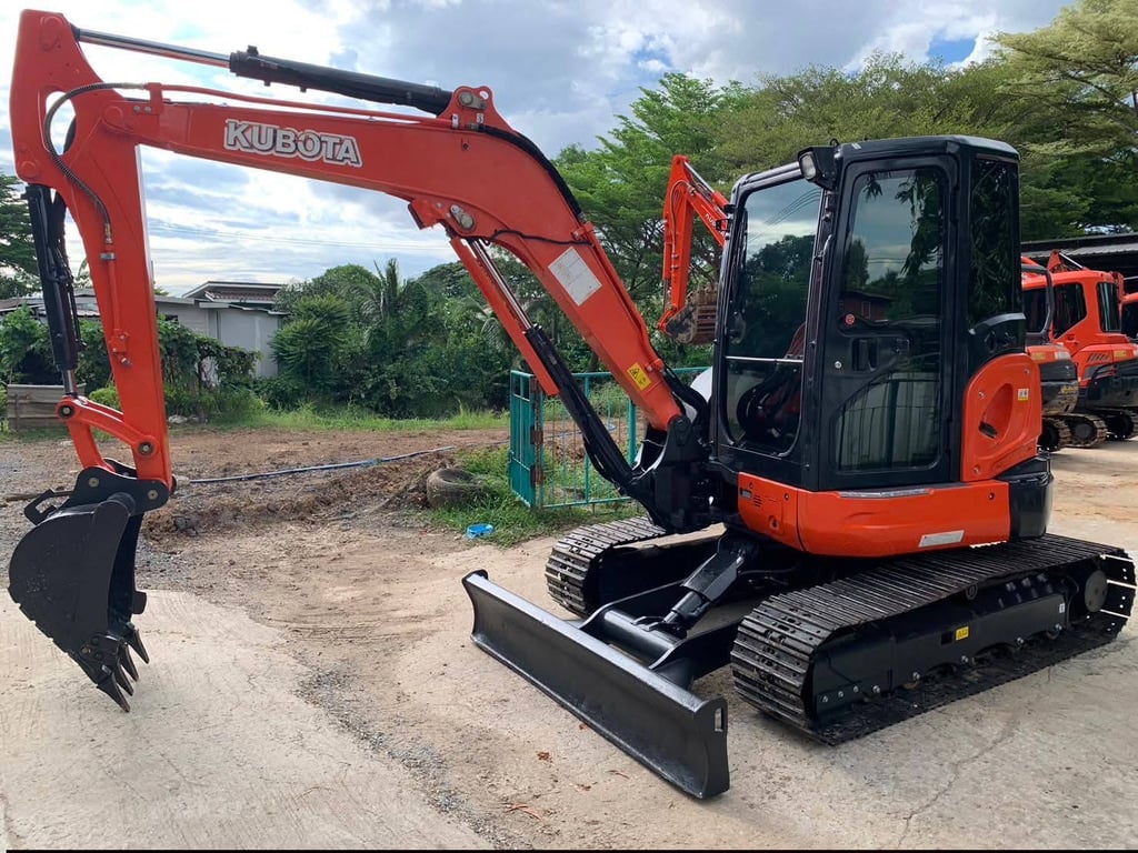 KUBOTA U55-6 ขนาด 5 ตันไมล์ ช.ม 2400 เครื่องดี ปั๊มแรง 