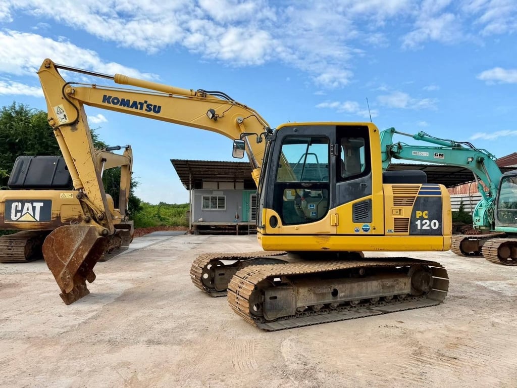 Komatsu PC120-8 from japan (เก่า🇯🇵) ดาวน์ 300,000อิฐ Komatsu PC120-8 from japan (เก่า🇯🇵) ดาวน์ 300,000อิฐ