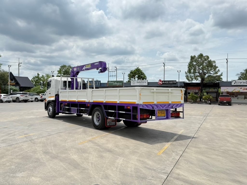 HINO  FG8J 240 ติดเครน 5 ตัน 3 ปลอก