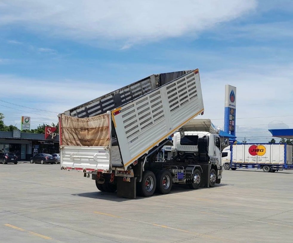 พ่วงแม่ลูกดั้ม แม่12ล้อ ISUZU FYH 360 MT ไมล์ 321,370 กิโล ดั้มพ์เกษตร พ่วงแม่ลูกดั้ม แม่12ล้อ ISUZU FYH 360 MT ไมล์ 321,370 กิโล ดั้มพ์เกษตร