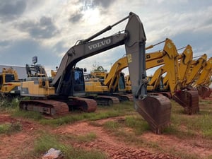 ไมล์ ช.ม 795❗️Volvo EC200D เครื่องแน่น แอร์เย็นฉ่ำ ไมล์ ช.ม 795❗️Volvo EC200D เครื่องแน่น แอร์เย็นฉ่ำ