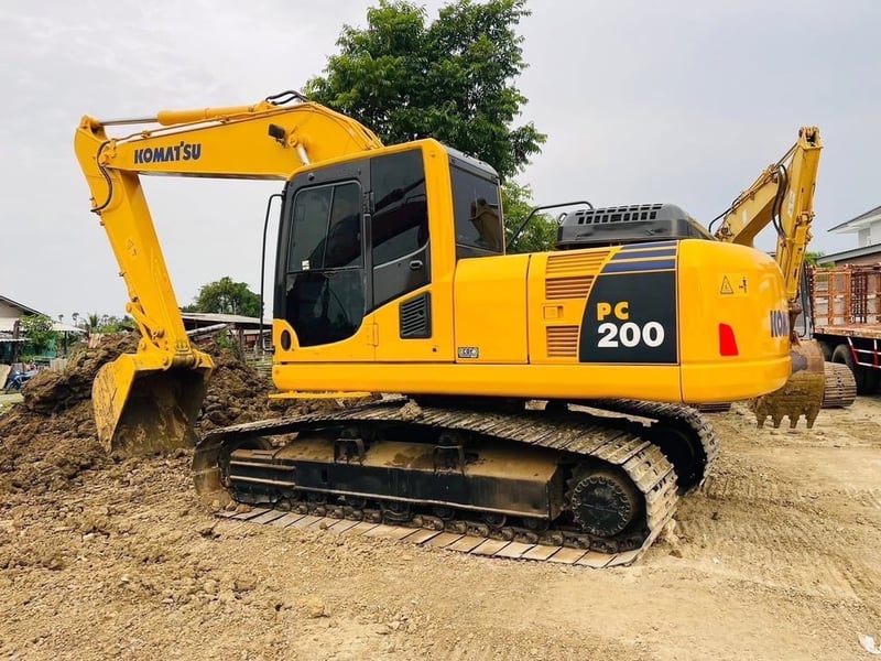 PC200-8MO ไฟฟ้าครบ