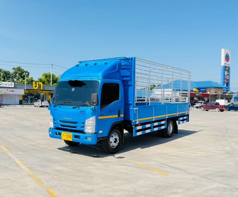 ISUZU NQR 175 ปี 2557 ไมล์ 476,687 กิโล