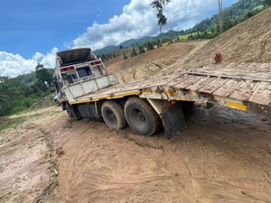 ISUZU FVZ33M-195 แรง 2 เพลา  ท้ายลาด