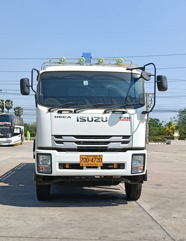 เข้าใหม่❗️ไมล์ 25,XXX ISUZU FVM 300 MT เครน ZE 5 ตัน เข้าใหม่❗️ไมล์ 25,XXX ISUZU FVM 300 MT เครน ZE 5 ตัน