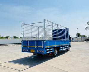 ISUZU NQR 175 แรงปี 2557 กะบะปีเนียม ISUZU NQR 175 แรงปี 2557 กะบะปีเนียม