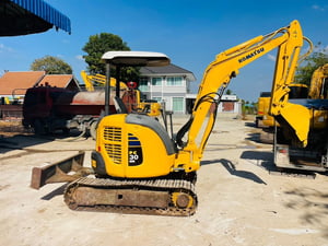 PC30MR-3 เครื่องดี ปั๊มแห้ง เร็วไวระบบดี 