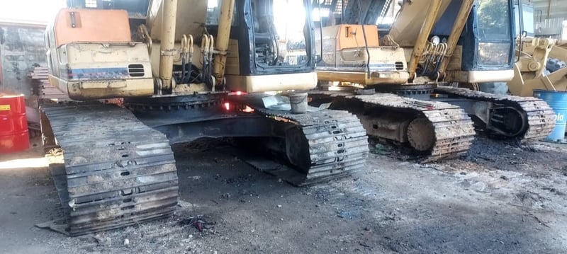 CATERPILLAR 320B ช่างล่างดี เครื่อง-ปั้มดี 